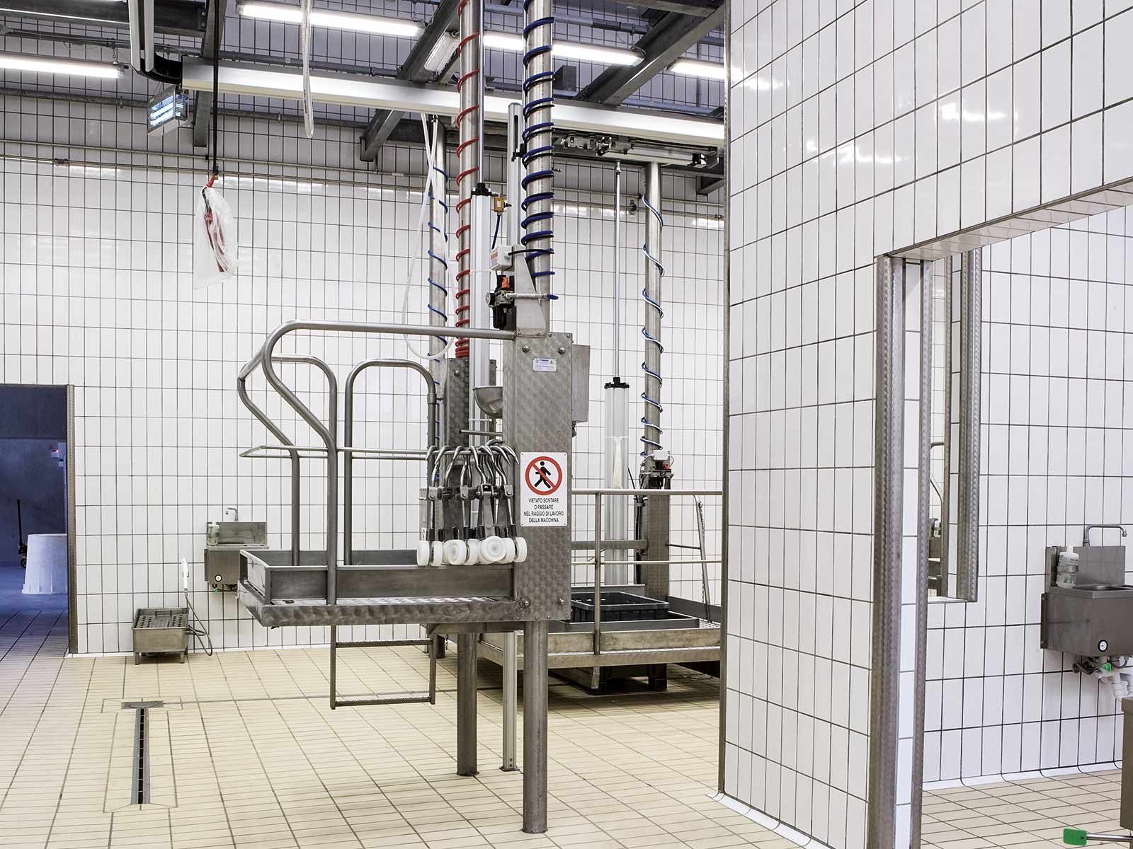 INDUSTRIAL WALL TILES